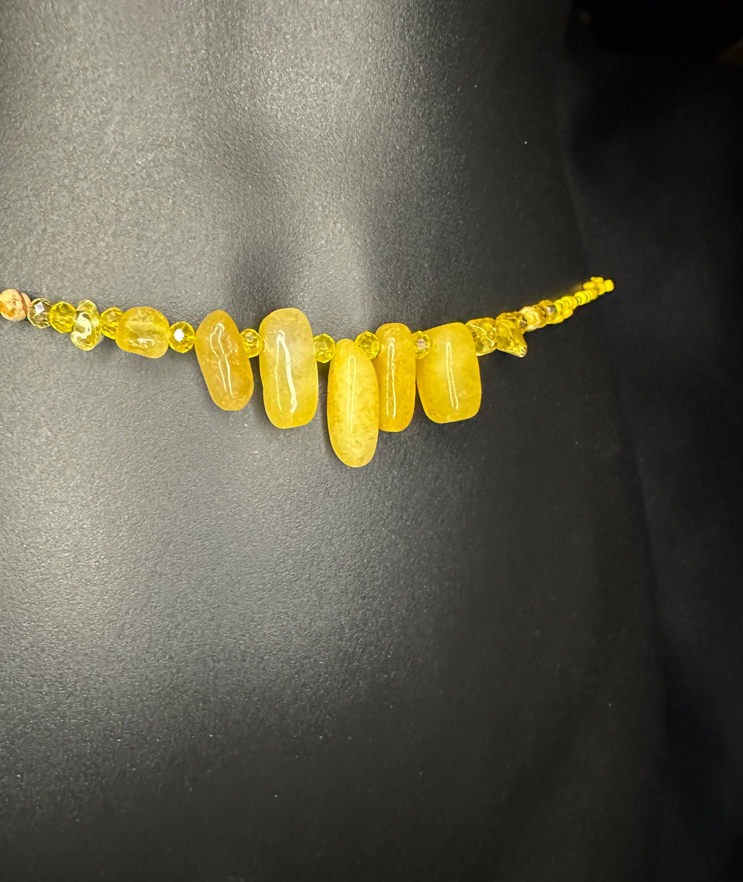 Honeycomb Waistbeads feat. Topaz Pendant